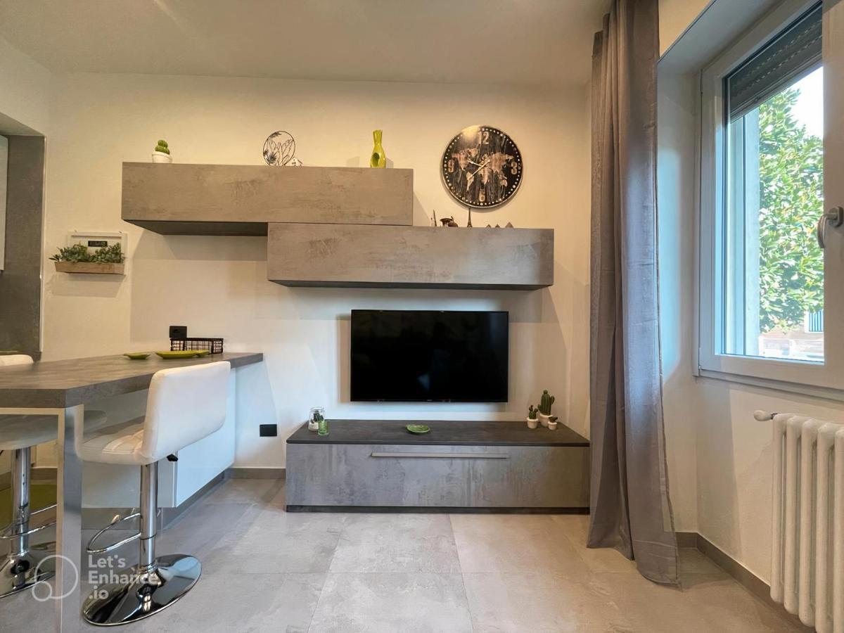 R39 Modern Apartment With Private Parking มิลาน ภายนอก รูปภาพ